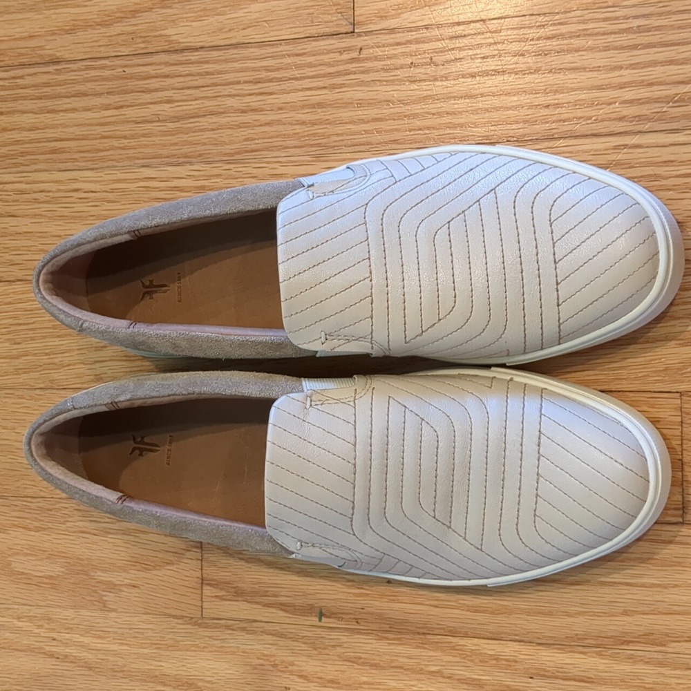 Frye Ivy slip ons 10